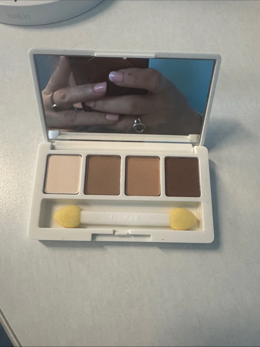 Clinique mini eyeshadow quad w brush in -01 teddy bear